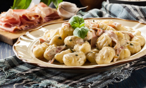 Gnocchi su spirgučių padažu